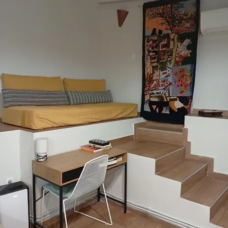 Petra Apartment