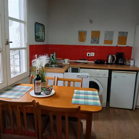 Petra Apartmán *